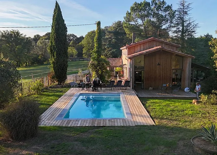 Oasis De Verdure En Périgord - Vue Imprenable *